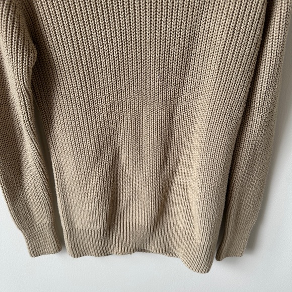 Abercrombie Camel Knit Turtleneck Sweater Size S - Picture 3 of 9